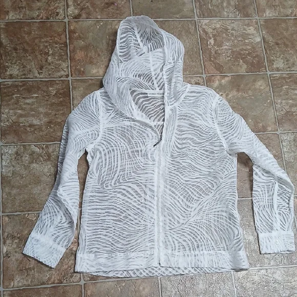 EUC Bamboo Traders Hooded Sheer White Coverup Size Small - Picture 1 of 5